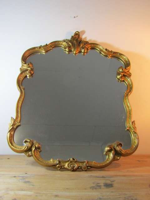 Beautiful vintage Mirror in ornate gilded Frame with scroll motive, excellent condition, 54cm x 68cm