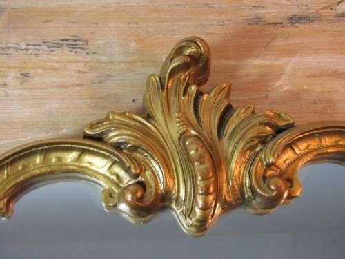 Beautiful vintage Mirror in ornate gilded Frame with scroll motive, excellent condition, 54cm x 68cm