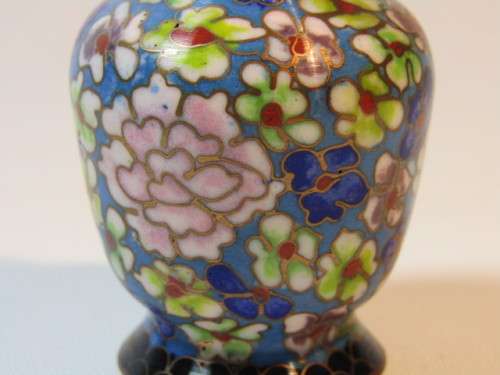 Vintage lot of 2 Cloisonne items, Plate and Vase, in excellent condition, 9.5cm and 7cm