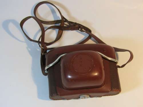 Vintage Regulette film Camera in leather Case, Germany, excellent condition