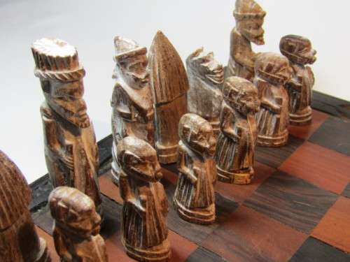 Vintage hand carved wooden Chess Set, complete with carved Board *No reserve auction at Port No.5*