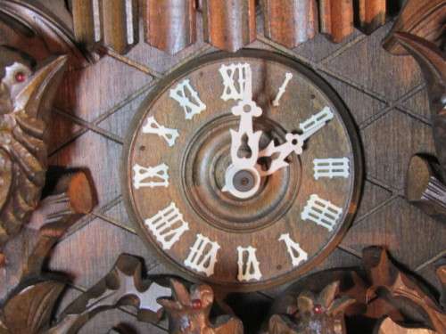 Vintage Black Forest Cuckoo Clock, complete with Pendulum and Weights, turning German Figures, Large