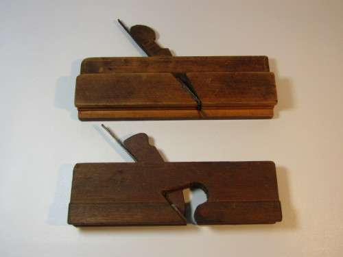 Lot of 2 vintage wooden Planes with Profile blades, complete and working, excellent condition