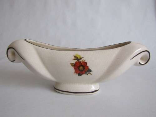 Vintage original Majolica porcelain Boat shaped Vase in excellent condition, 31cm wide (value R450+)