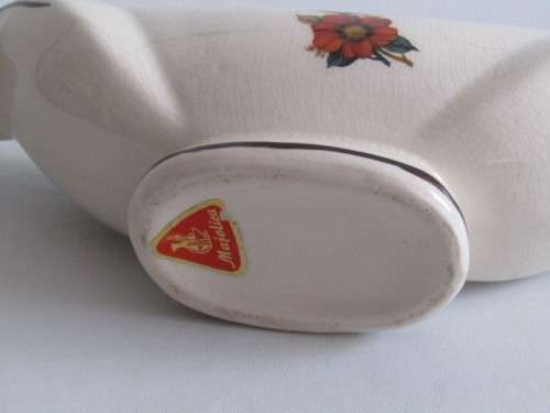 Vintage original Majolica porcelain Boat shaped Vase in excellent condition, 31cm wide (value R450+)