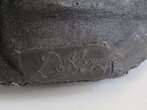 Vintage Signed Bronzed resin Figurine of a Woman holding a Baby in excellent condition, 17cm high