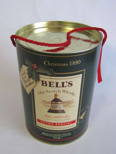 Collectable Christmas 1990 Bells Old Scotch Whisky 750ml in Wade decanter, Boxed, full and sealed