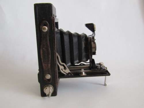 Antique Kodak Autographic Brownie No.2 fold out Camera in excellent condition