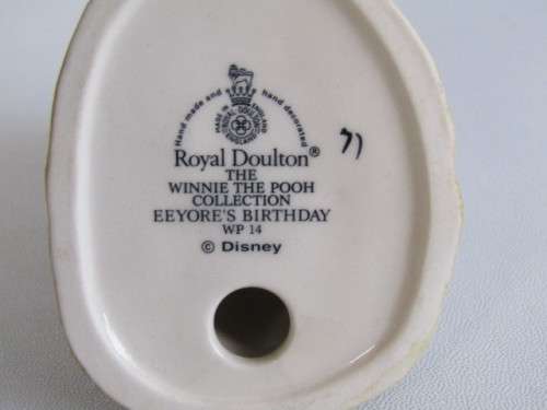Royal Doulton porcelain Figurine, Winnie the Pooh collection "Eeyore's Birthday" WP14, 7.5x7cm