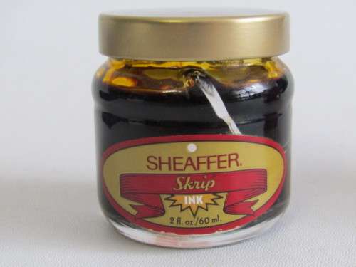 Original Waterman Fountain Pen in case "Sanlam" and a bottle of Sheaffer Ink, boxed, excellent cond.