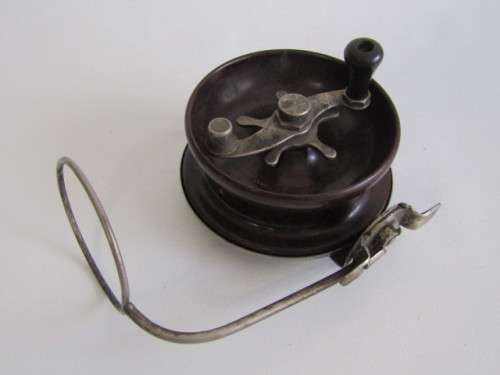 Vintage 1950 original large Charles Alvey & Son Bakelite Fishing Reel, MOD 45 C, excellent condition
