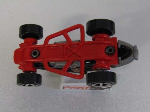 Lot of 2 collectable 1999 Hot Wheels die cast models "Mad Maniax" collector #19, 1 boxed and 1 loose