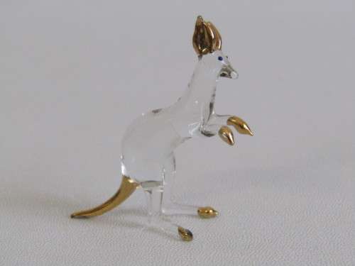 Lot of 6 small original Swarovski Crystal Memories ornaments in perfect condition, gold detail