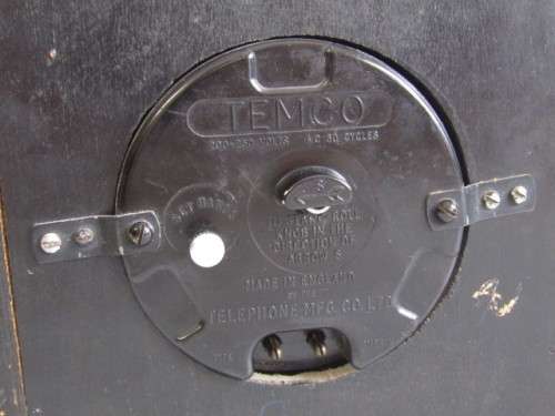 Vintage Temco art deco Electric Mantle Clock, wooden construction, excellent Working condition, 20cm