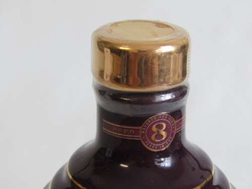 Collectable Christmas 2002 Bells Old Scotch Whisky 750ml in Wade decanter, Boxed, full and sealed