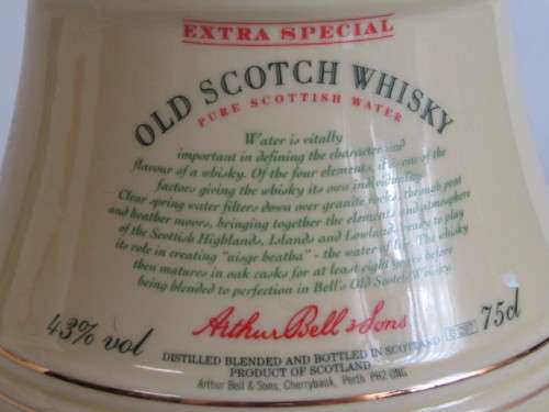 Original Christmas 1998 Bells Old Scotch Whiskey, 750ml, original Box, full and sealed