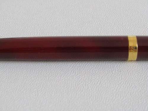 Original Waterman Ballpoint Pen in red and gold plated, original Case, excellent and working, 13.5cm
