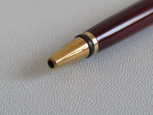 Original Waterman Ballpoint Pen in red and gold plated, original Case, excellent and working, 13.5cm