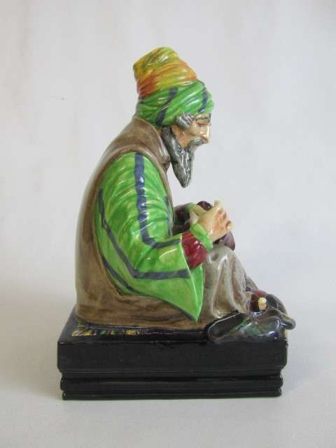 Vintage original Royal Doulton Figurine "The Gobbler" HN1706, excellent condition, large 21cm tall