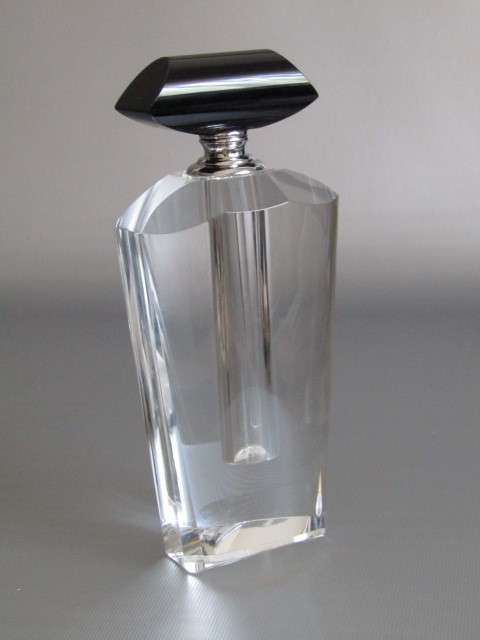 Collection of 6 assorted glass / crystal vintage Perfume Bottles, 6cm to 19cm tall