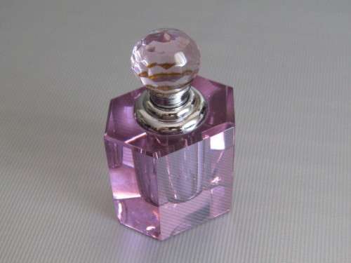 Collection of 6 assorted glass / crystal vintage Perfume Bottles, 6cm to 19cm tall