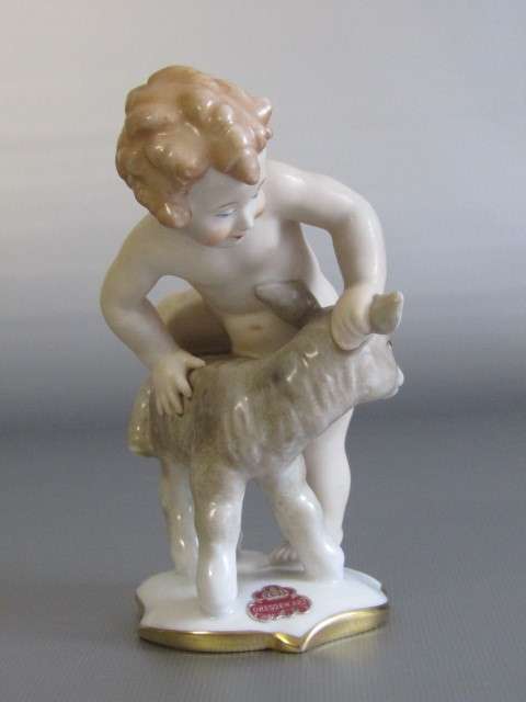 Vintage lot of 2 original porcelain Figurines, Hutschenreuther and Alka, excellent cond, 17cm  13cm