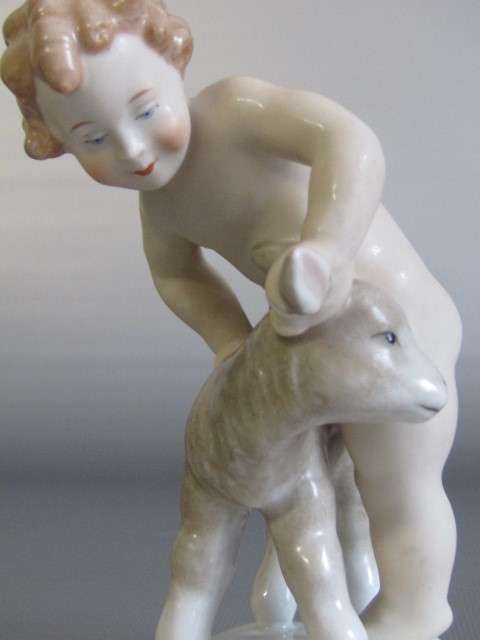 Vintage lot of 2 original porcelain Figurines, Hutschenreuther and Alka, excellent cond, 17cm  13cm