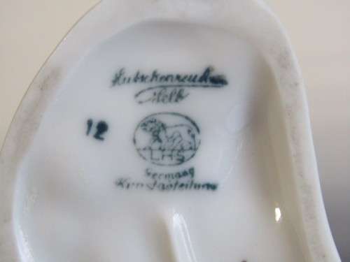 Vintage lot of 2 original porcelain Figurines, Hutschenreuther and Alka, excellent cond, 17cm  13cm