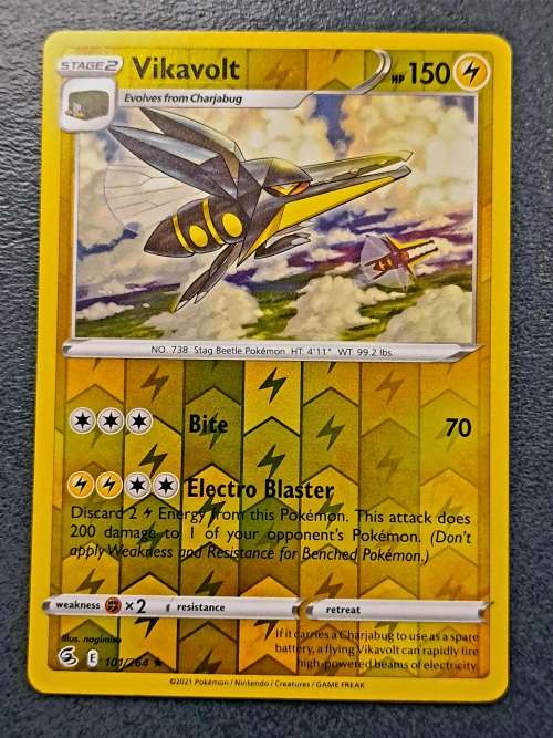 Pokemon Trading Cards - Vikavolt - 101/264 - Rare Reverse Holo - Fusion Strike - NM