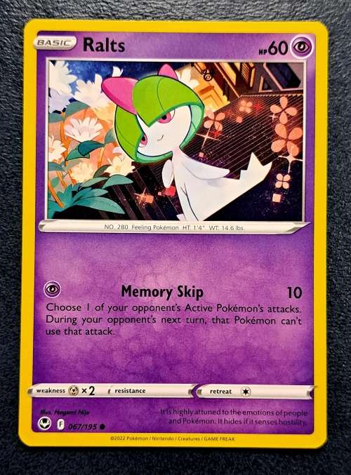 Pokemon Trading Cards - Ralts - 067/195 - Common - Silver Tempest (NM)