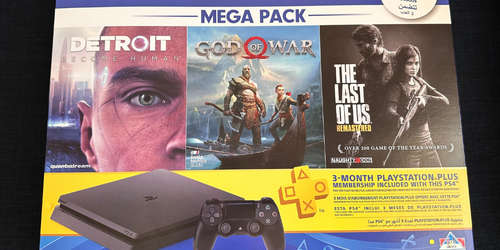 PlayStation 4 500 GB Console + 3 Games Bundle (PS4)