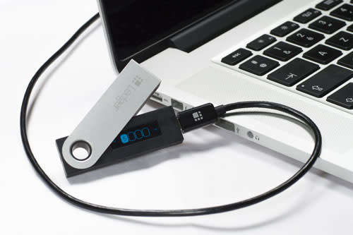 Ledger Nano S - Cryptocurrency hardware wallet
