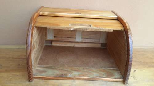 Old House of york bread bin