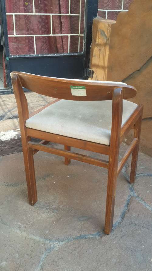 Vintage dresser chair