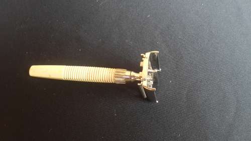 Vintage Men's Razor