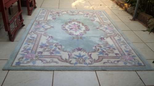 Beautiful Vintage Pastel Carpet/rug