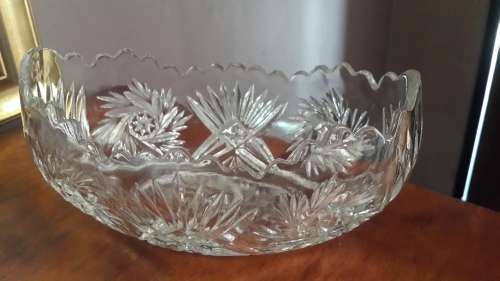 Beautiful Vintage Cut Glass Bowl