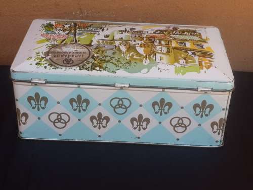 Vintage Jacaranda tin