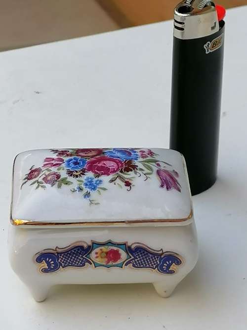 Lovely small Trinket Box