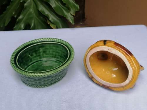 Small Ornamental Hen shaped egg basket