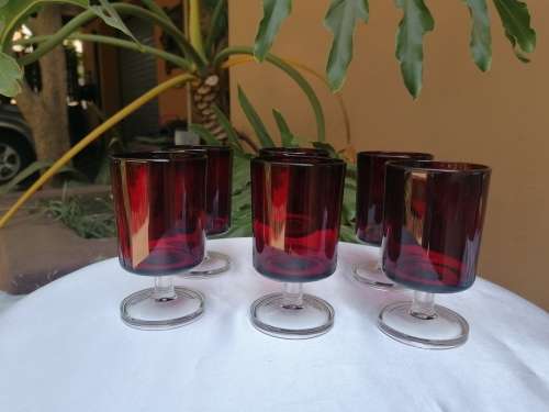 Set of 6 Wine Red French Glasses