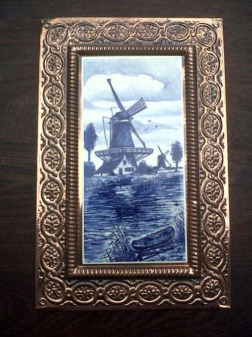 HOLLAND BLUE AND WHITE TILE ON COPPER WALL PLAQUE