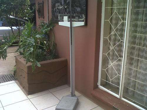 Old vintage Doctors room Scale