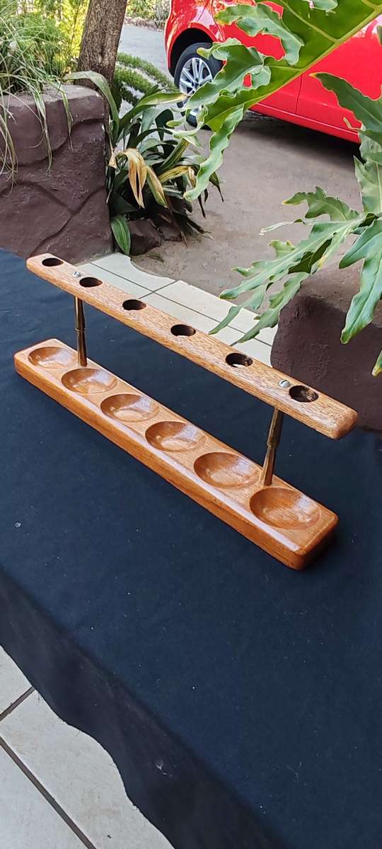 Teak wood Pipe holder