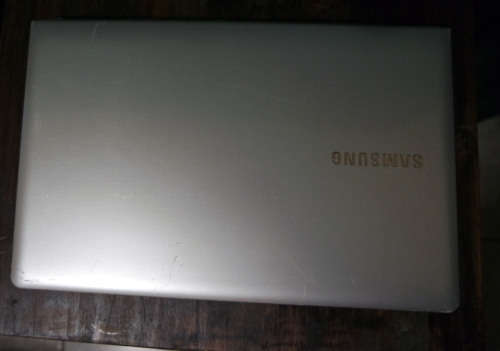 Samsung Notebook NP300E5E for Parts/Repair