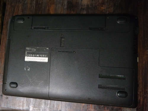Samsung Notebook NP300E5E for Parts/Repair