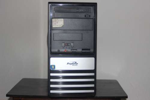 E5200 2.5GHZ 4GB RAM 500GB HDD Pentium Dual Core Computer