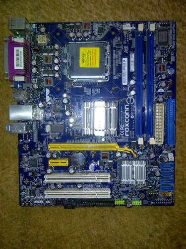 Foxconn Motherboard with 2ghz Dual Core Processor