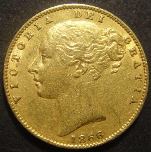 Victorian GOLD SOVEREIGN : Great Britain : Young Head & Shield Back : Dated 1866