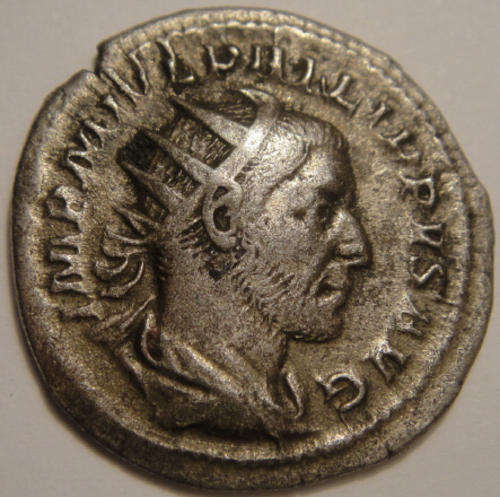 Roman SILVER Antoninianus  of Philp I (244-249 A.D)